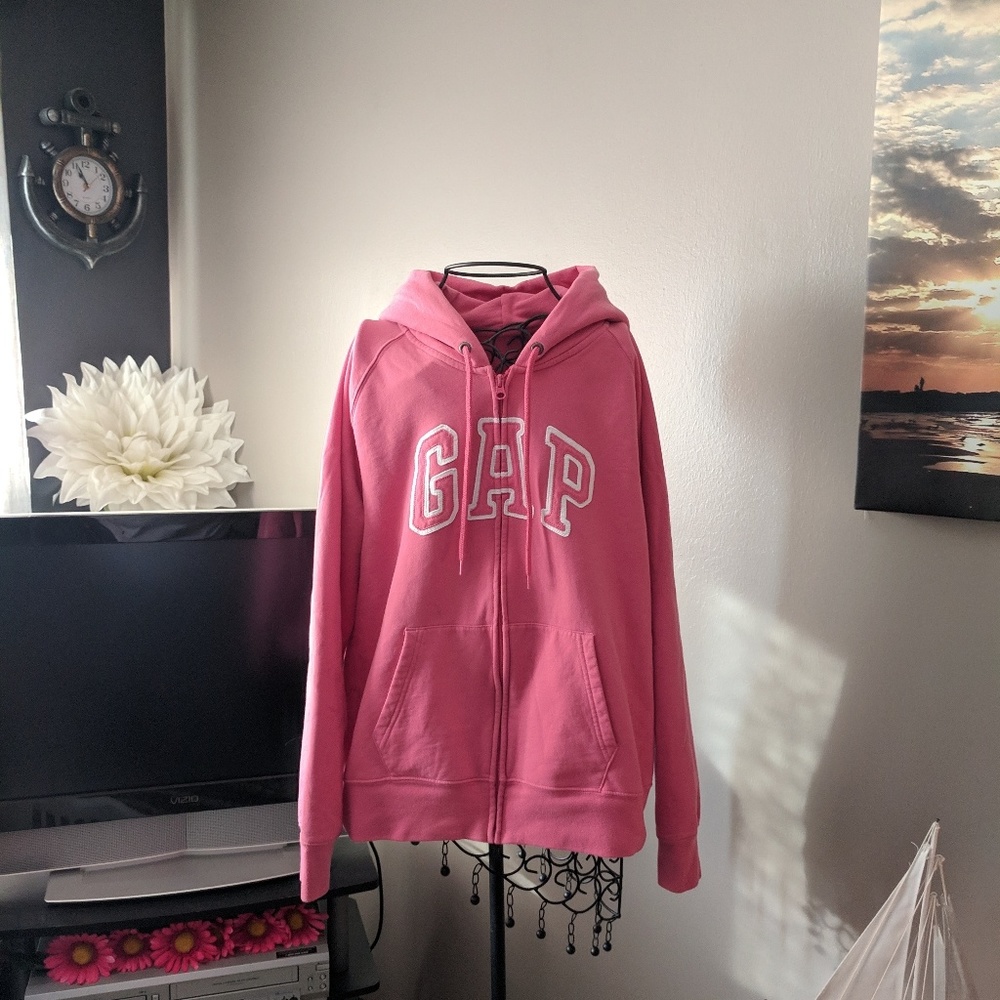 GAP Hoodie 🌺